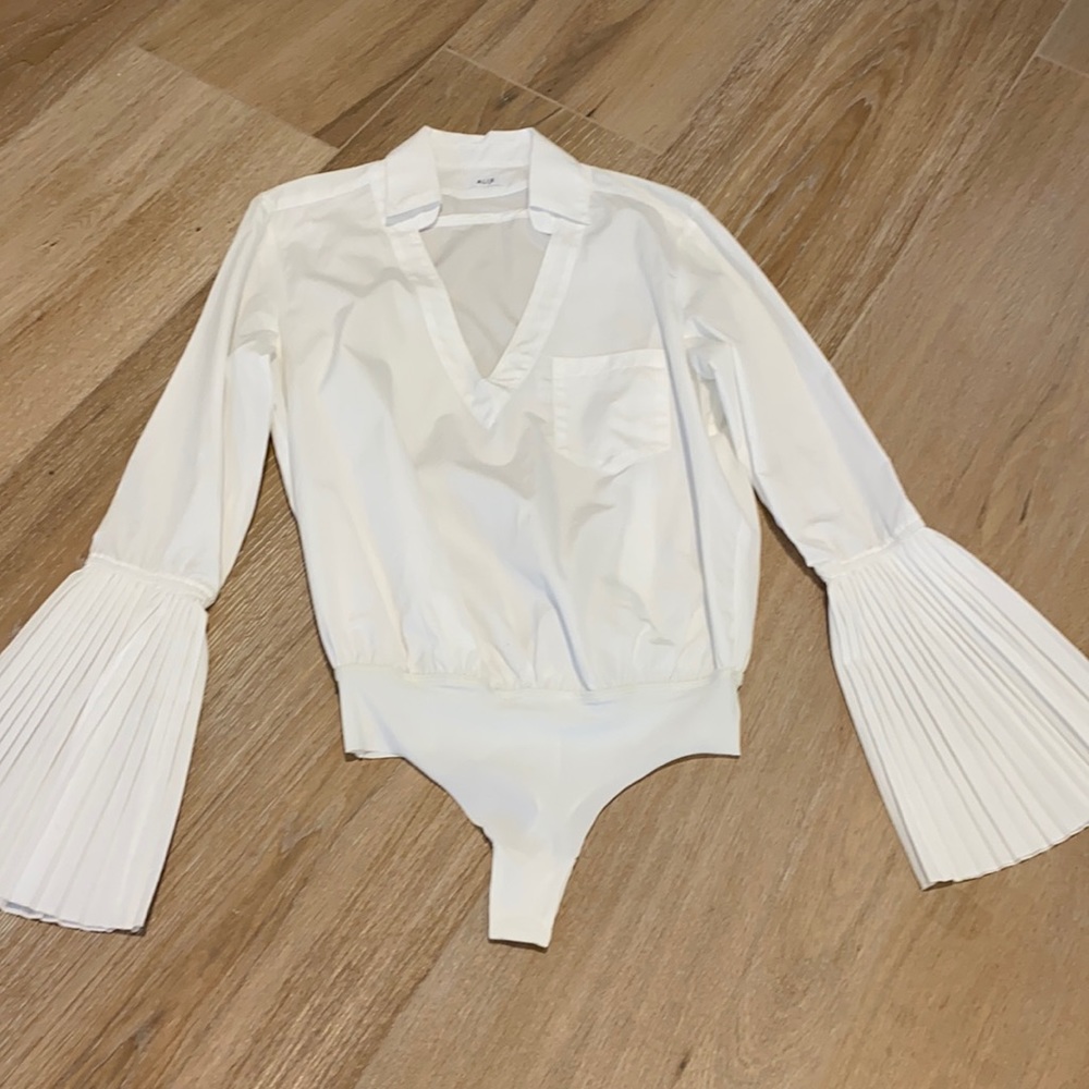 Alix belle sleeve collar body suit